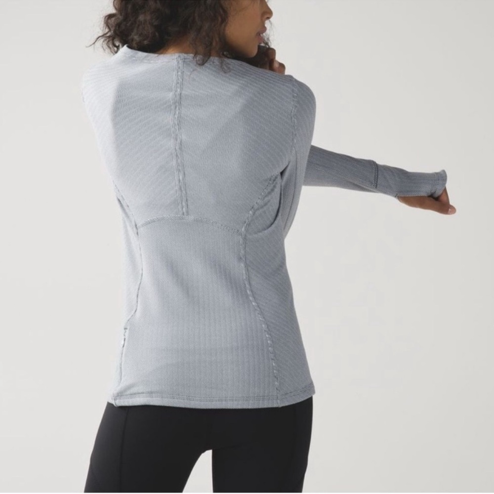 Lululemon Kanto Catch Me Women's Gray Long Sleeve Top - Picture 2 of 8